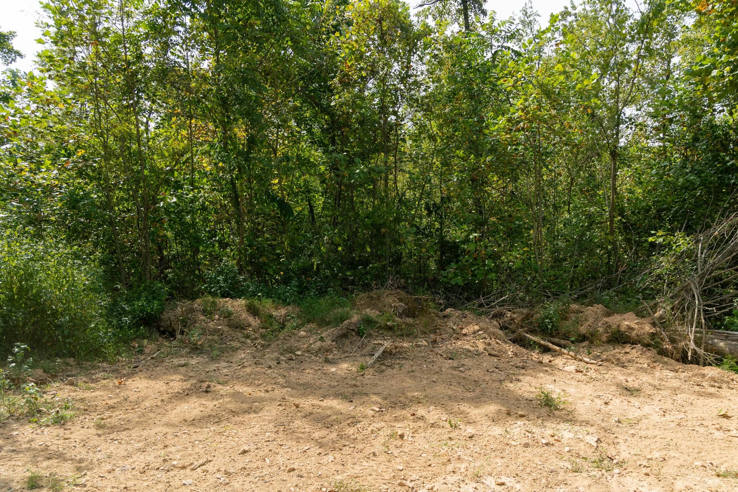 Property photo 220